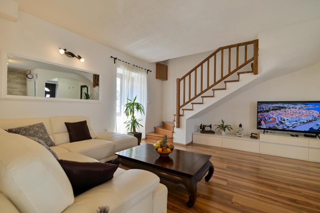 Apartman Ciciliani Trogir Exterior photo