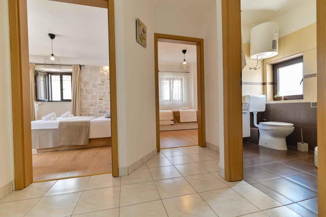 Apartman Ciciliani Trogir Exterior photo