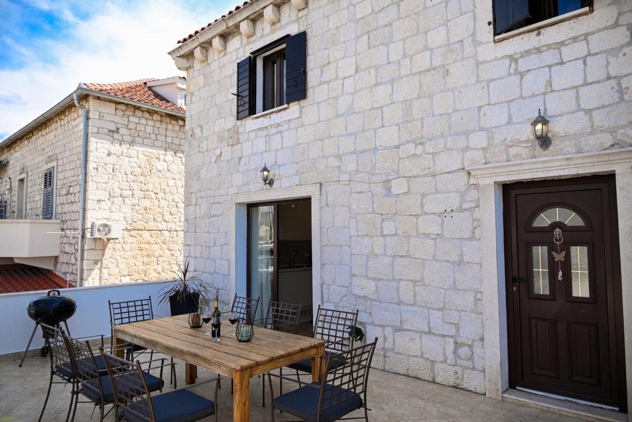 Apartman Ciciliani Trogir Exterior photo