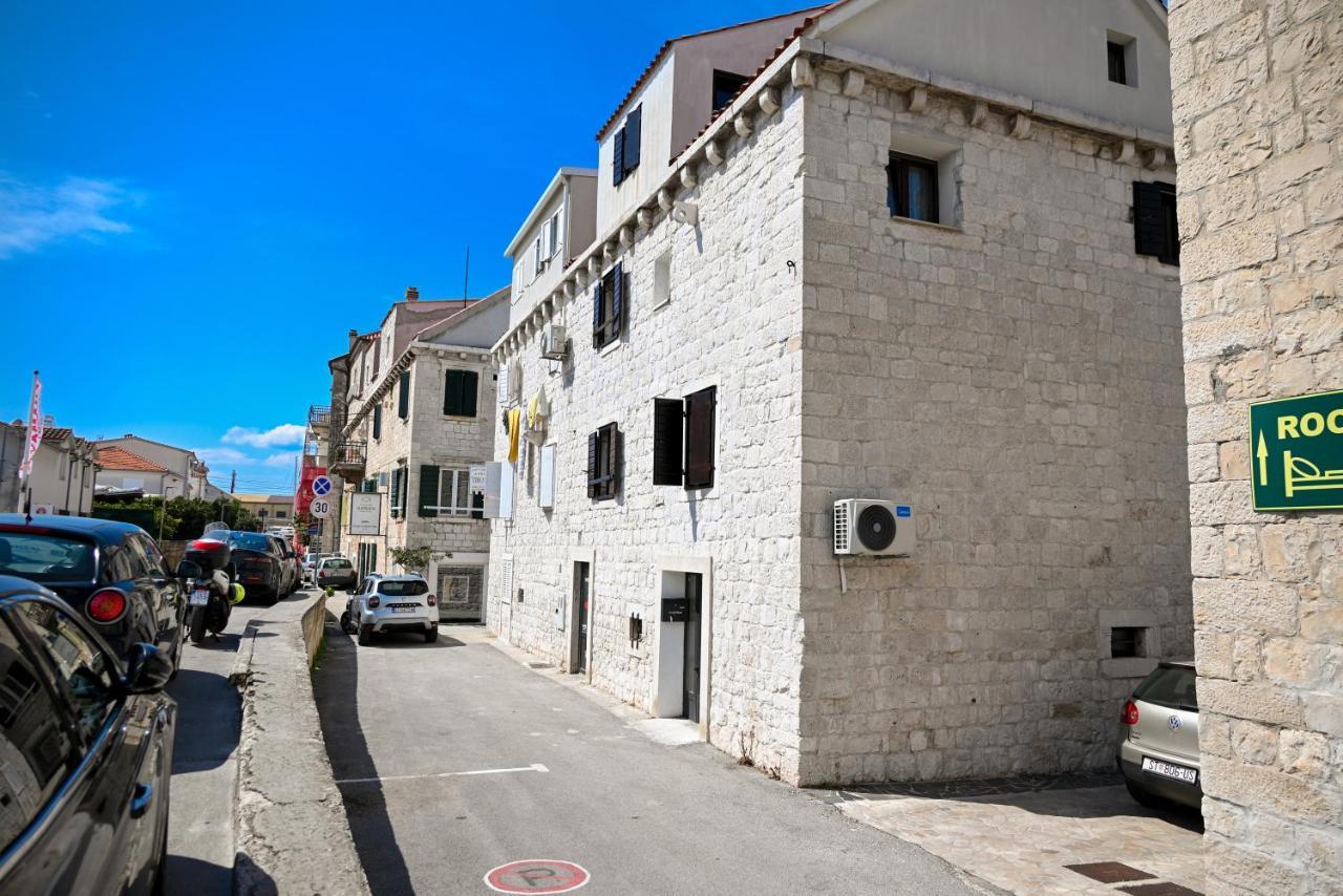 Apartman Ciciliani Trogir Exterior photo