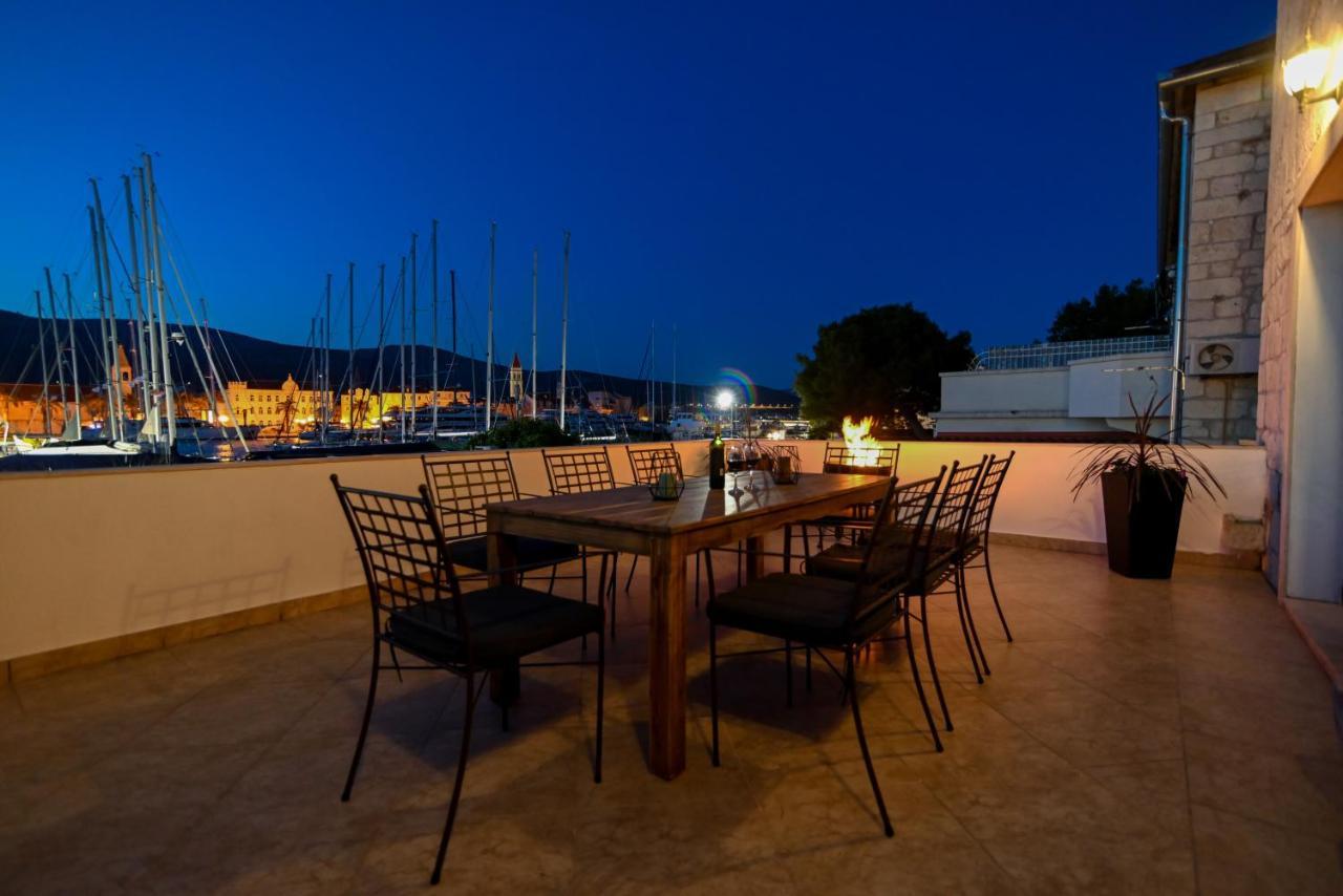 Apartman Ciciliani Trogir Exterior photo